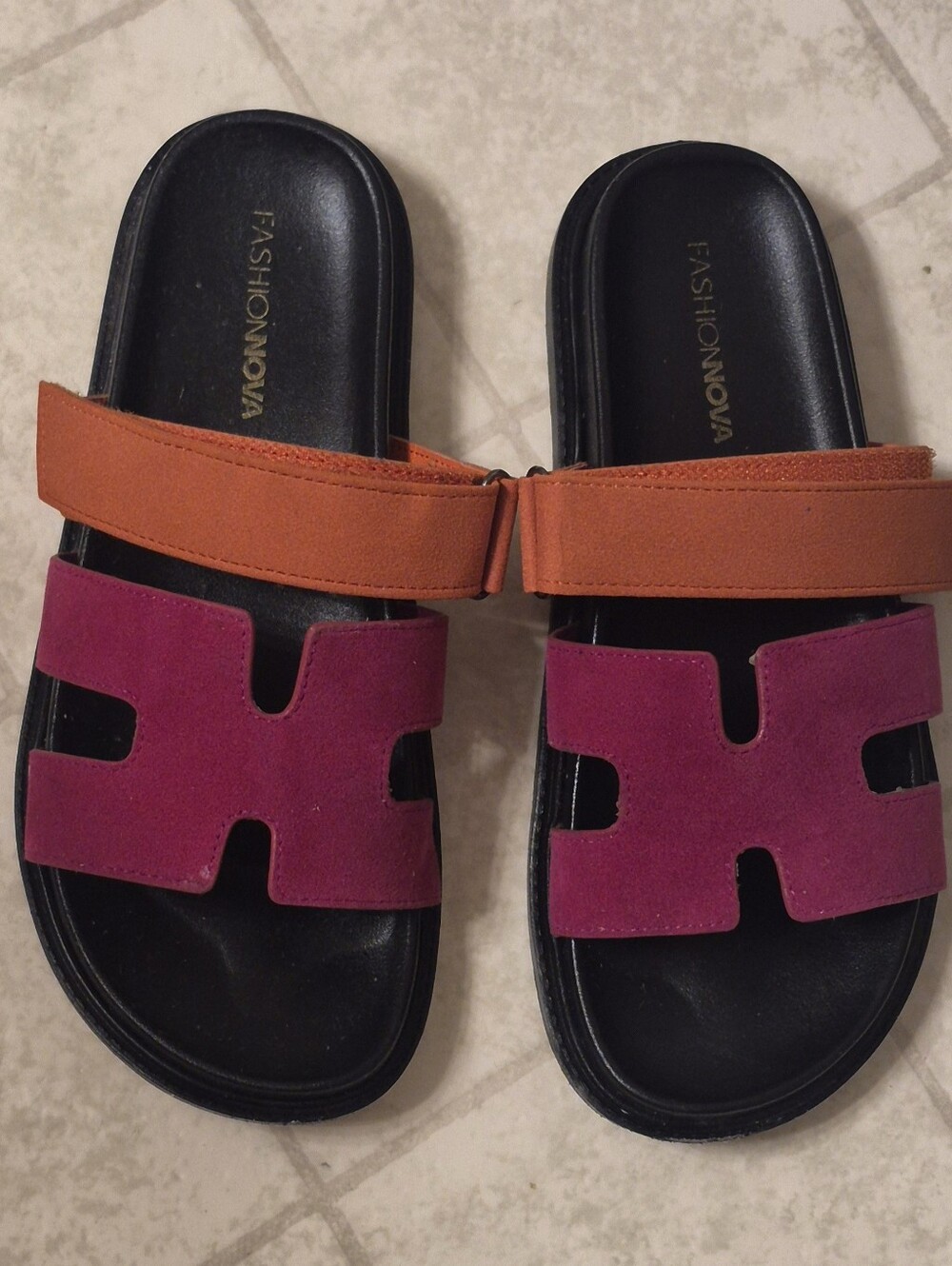 Ladies Size 8half Sandles